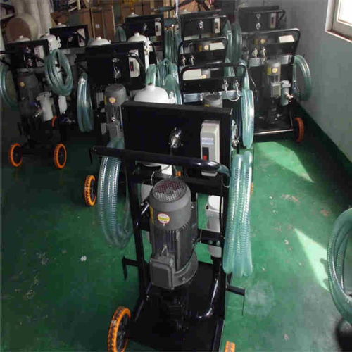 液壓油凈油小車(chē) 新鄉(xiāng)睿瑄濾器